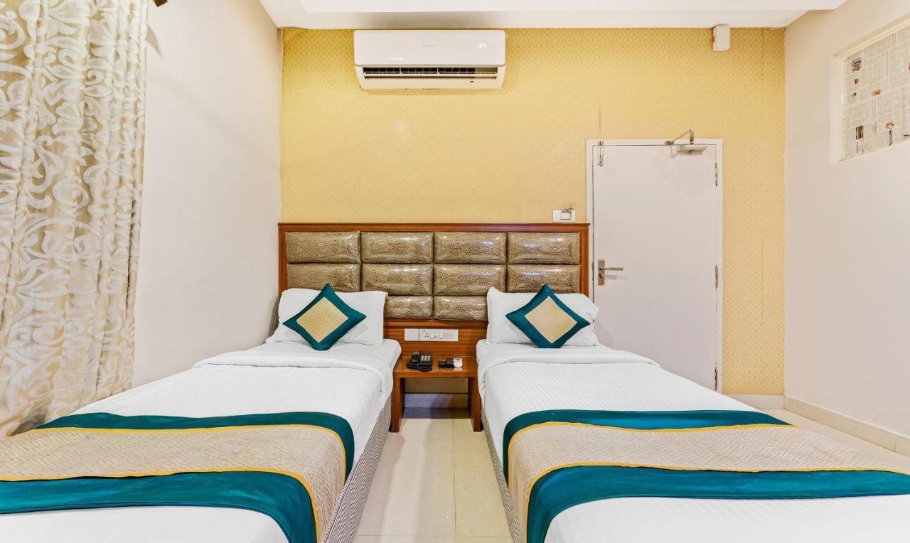 Pine Tree Boutique Hotel Madras Buitenkant foto