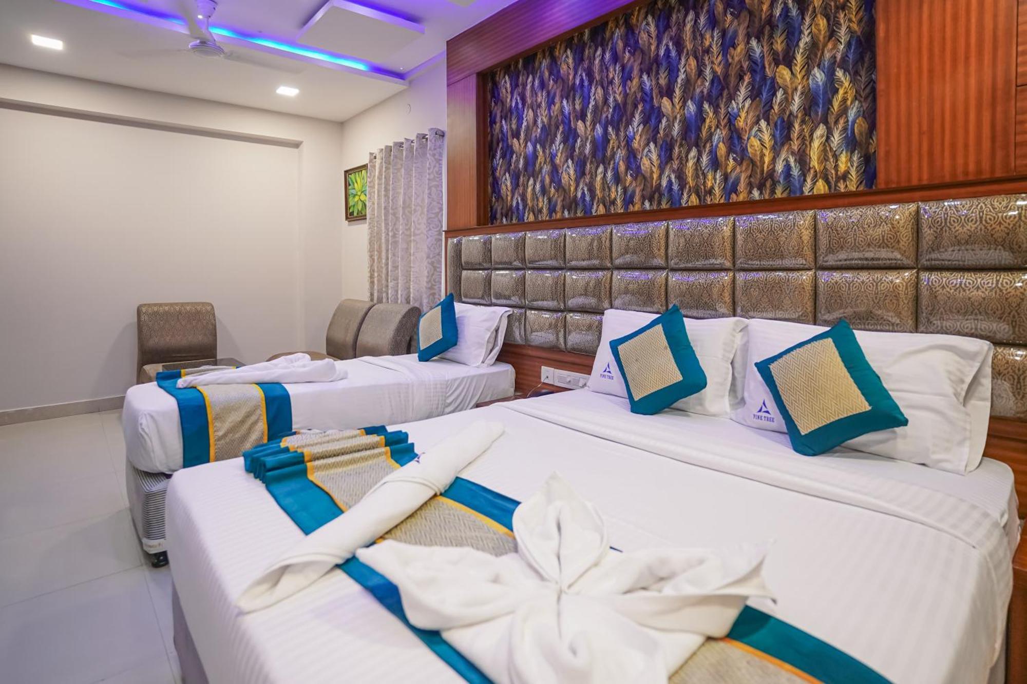 Pine Tree Boutique Hotel Madras Buitenkant foto